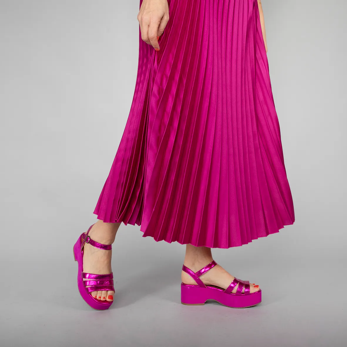Ellie Fuchsia