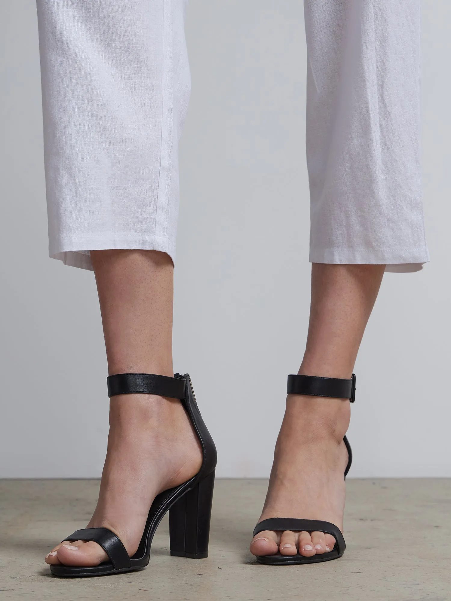 Single-Band Heel